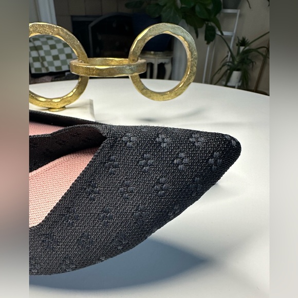 Rothy’s the Point metallic embroidered floral black pointy toe flats size 8.5 - Picture 2 of 7